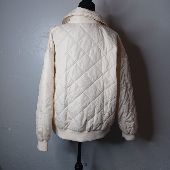 Wild Fable Cream Puffer Medium Full Zip Jacket(NWOT) - Picture 3 of 5